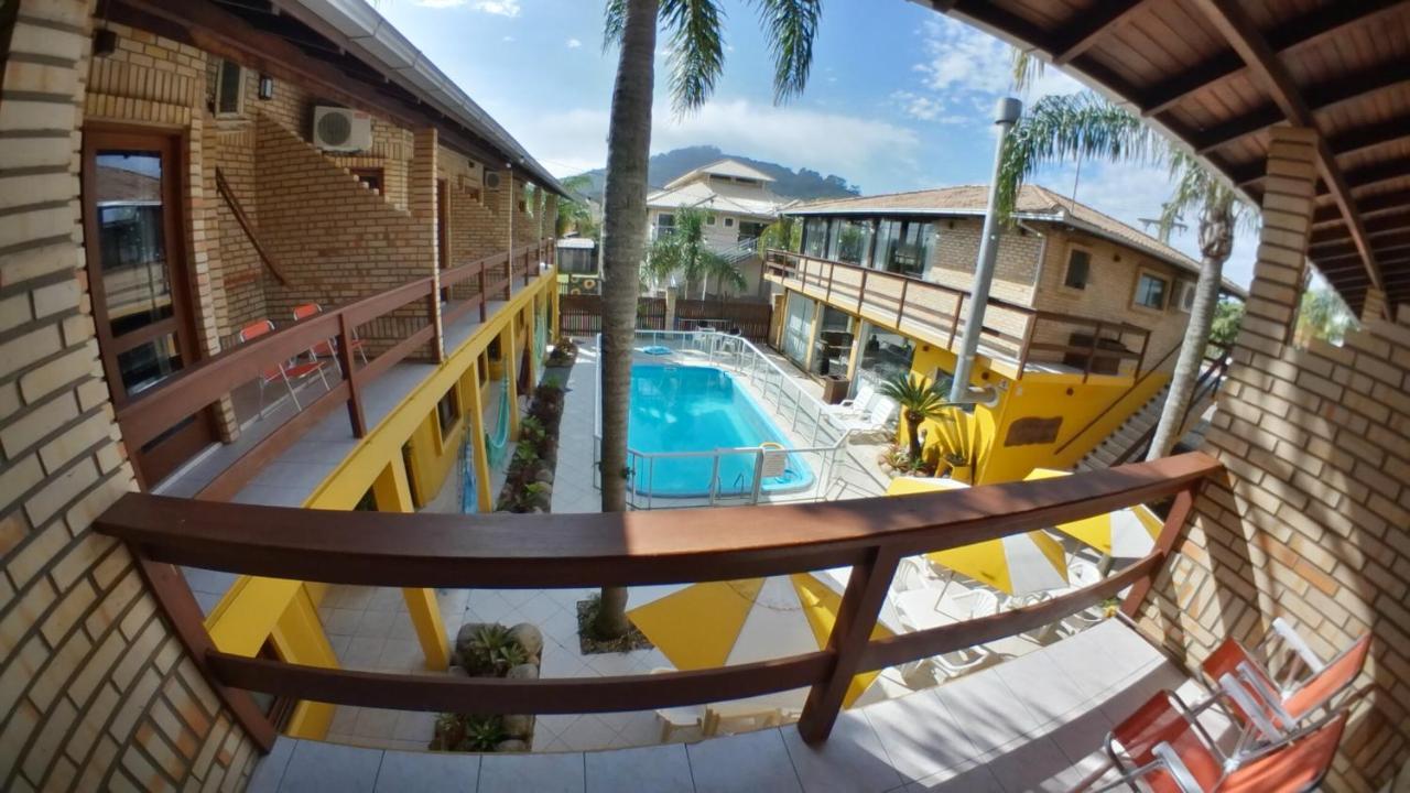 Inn Maunaloa